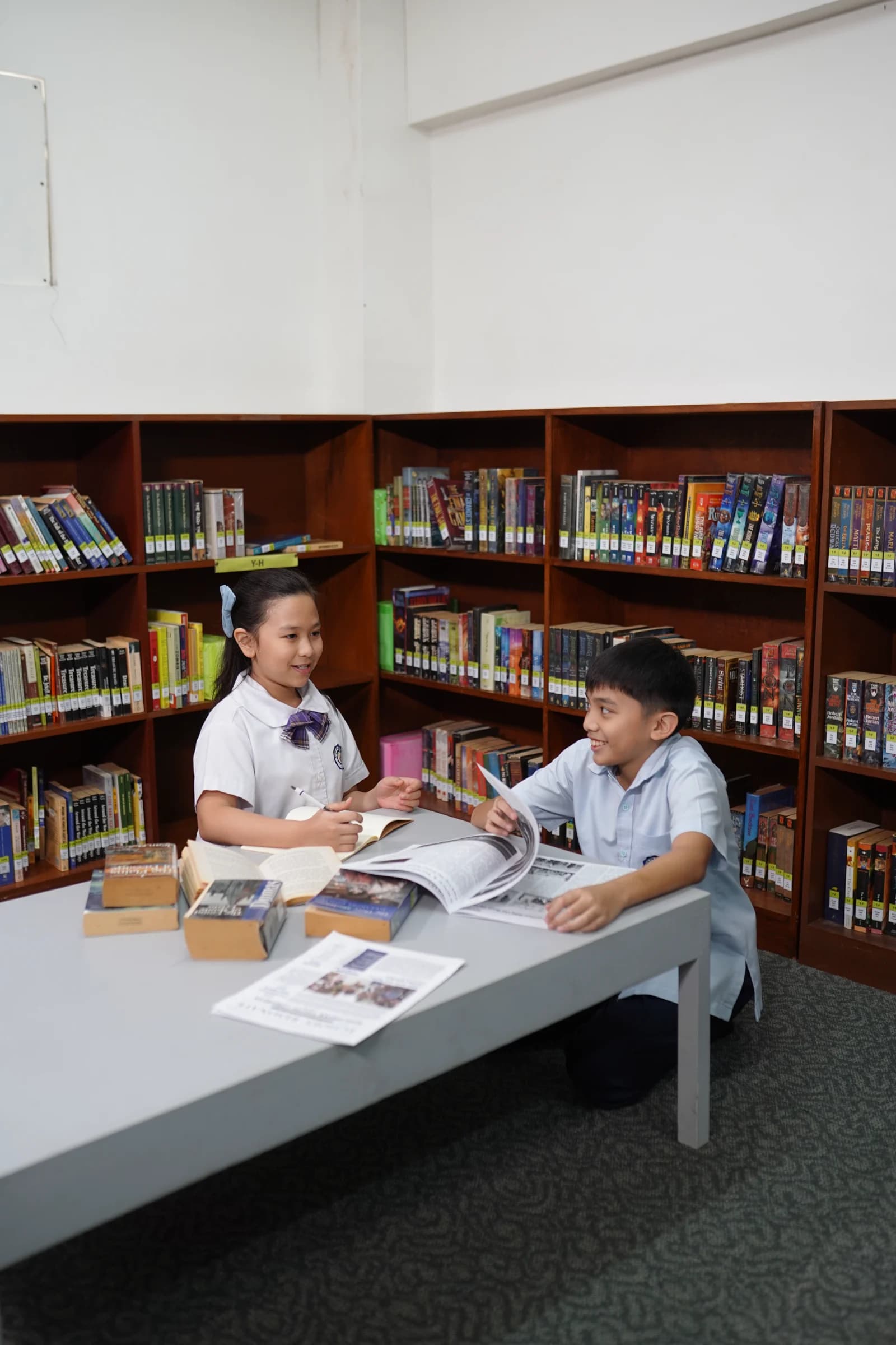 Students reading and researching